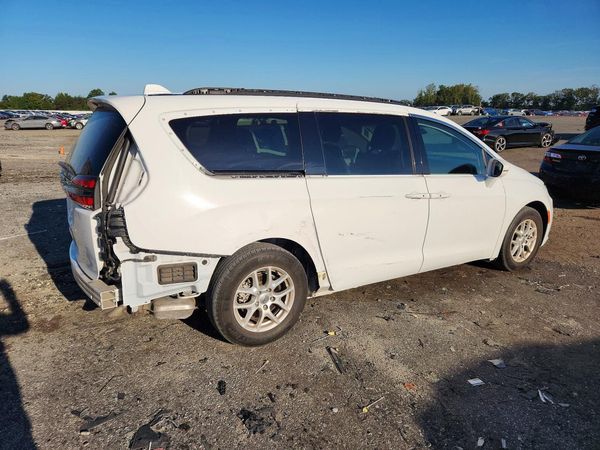 2022 CHRYSLER PACIFICA
