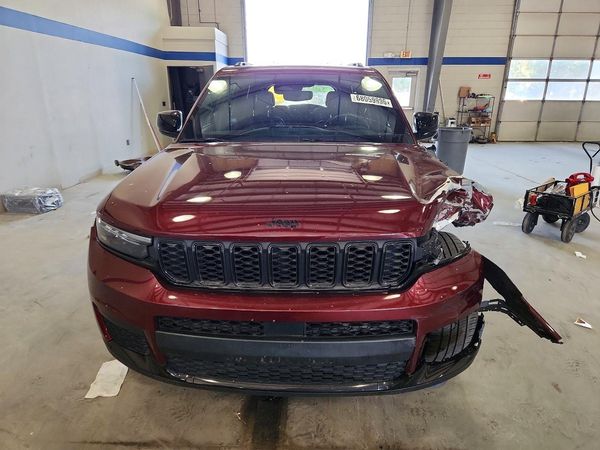 2022 JEEP GRAND CHEROKEE