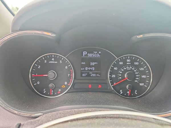 2018 KIA FORTE LX Base
