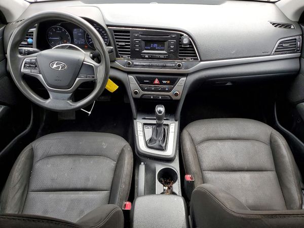 2017 HYUNDAI ELANTRA SE Base — CKPT