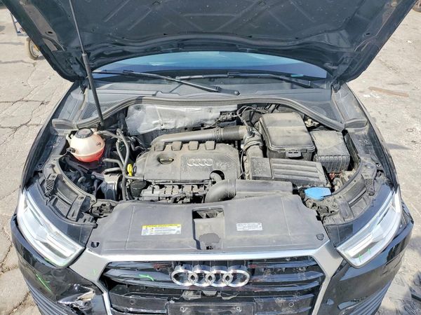 2018 AUDI Q3