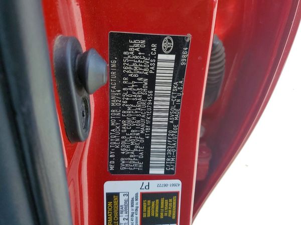 2014 TOYOTA CAMRY