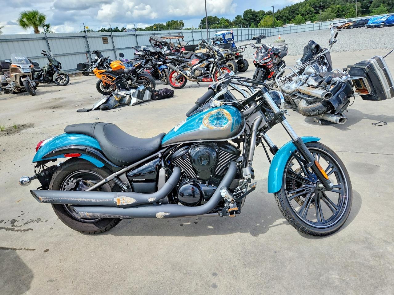 2022 KAWASAKI VN900