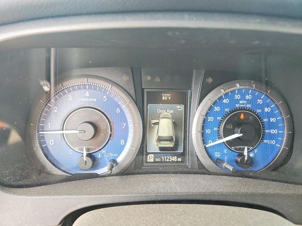 2015 TOYOTA SIENNA