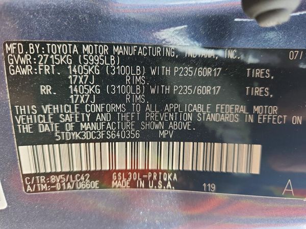 2015 TOYOTA SIENNA