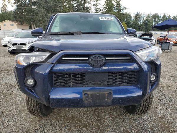 2023 TOYOTA 4RUNNER SR5