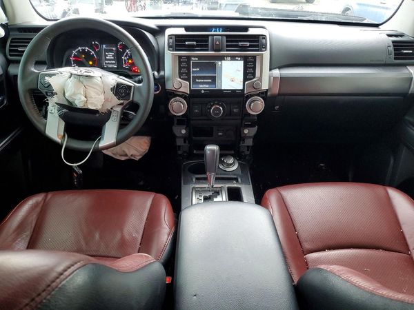 2023 TOYOTA 4RUNNER SR5