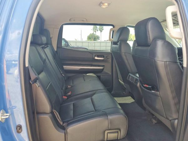 2020 TOYOTA TUNDRA SR5 Grade
