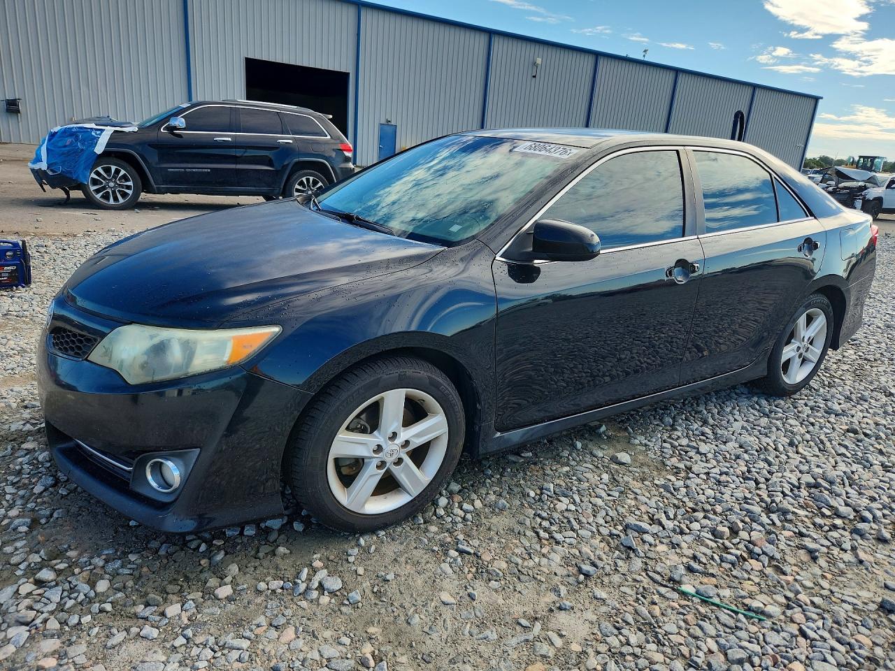 2013 TOYOTA CAMRY