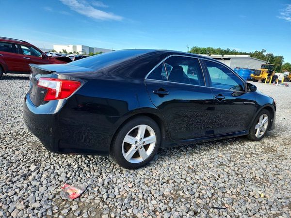 2013 TOYOTA CAMRY