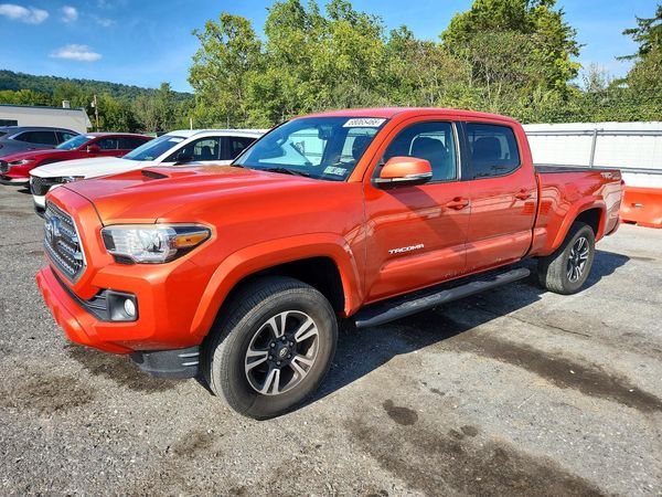 2017 TOYOTA TACOMA