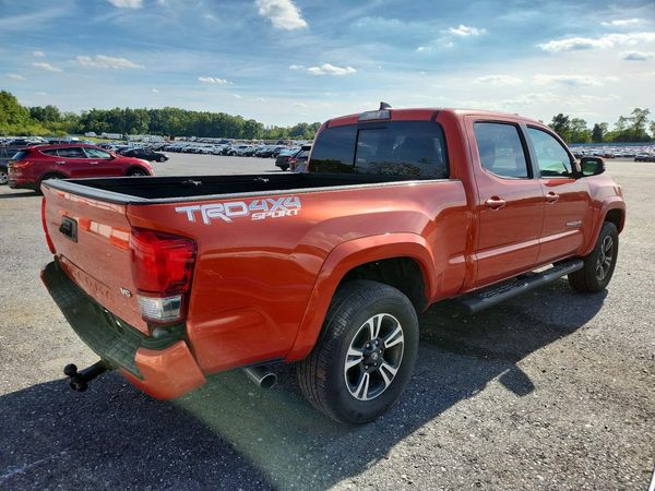 2017 TOYOTA TACOMA