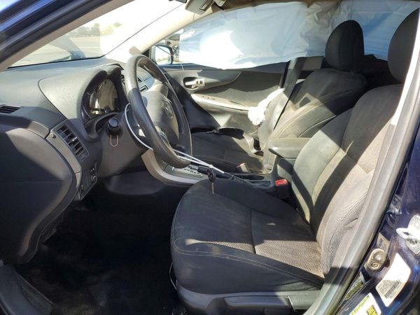 2012 TOYOTA COROLLA