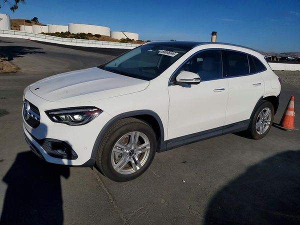 2022 MERCEDES-BENZ GLA GLA250