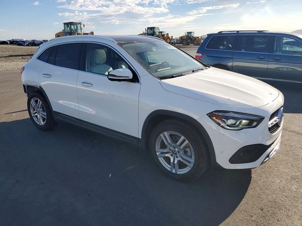 2022 MERCEDES-BENZ GLA GLA250