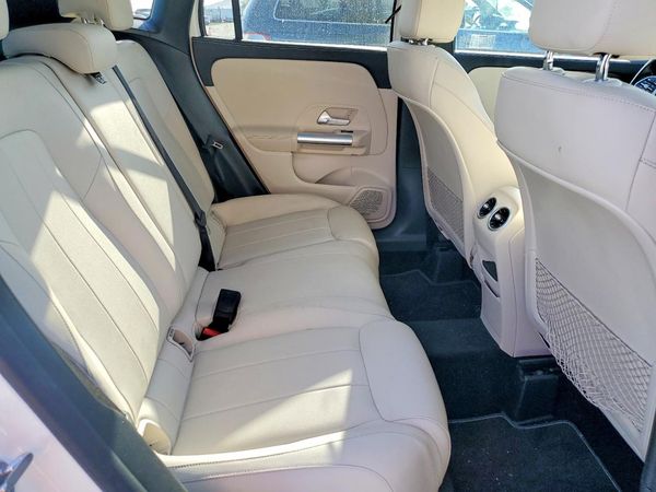 2022 MERCEDES-BENZ GLA GLA250