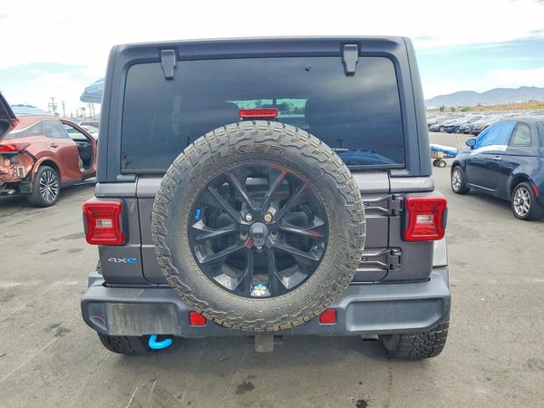 2022 JEEP SAHARA