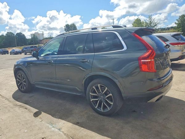 2018 VOLVO XC90 Momentum — DSRA