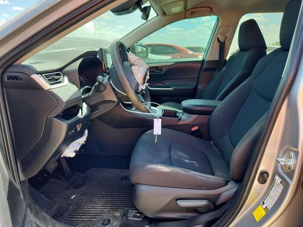 2022 TOYOTA RAV4