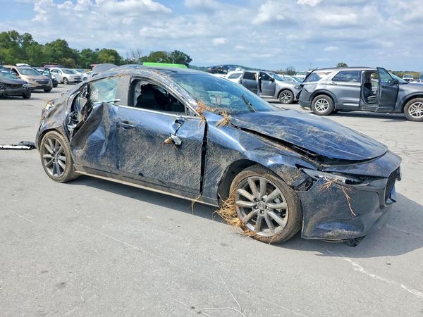 2020 MAZDA 3