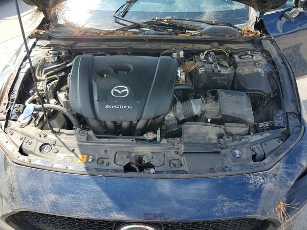 2020 MAZDA 3