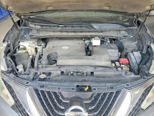2018 NISSAN MURANO — Engine bay