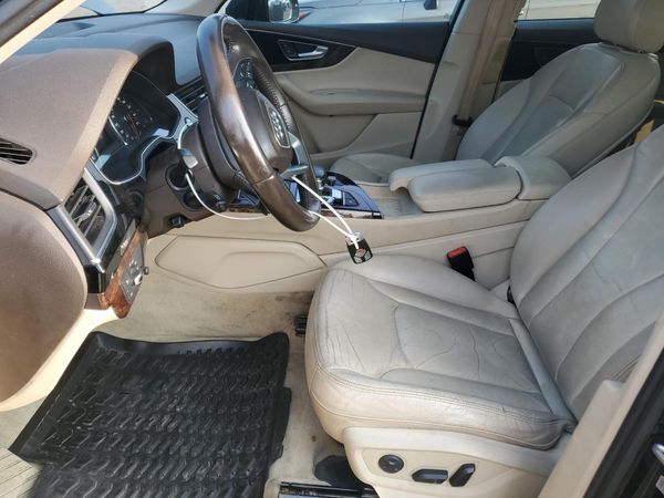 2017 AUDI Q7