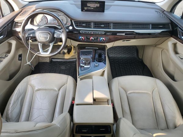 2017 AUDI Q7