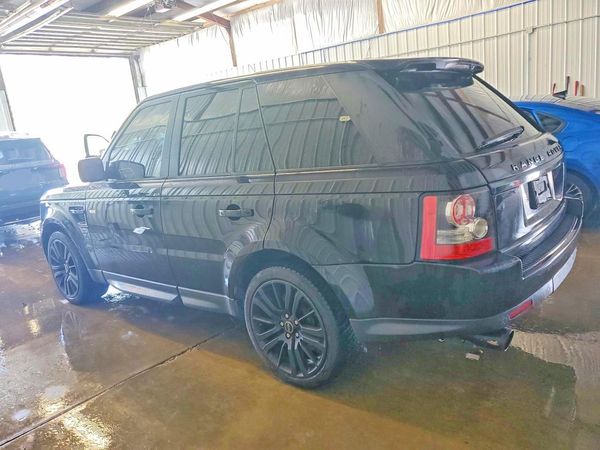 2013 LAND ROVER RANGEROVER HSE LUX