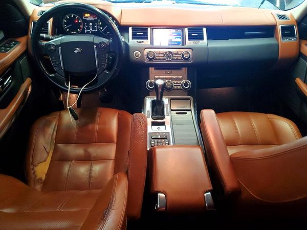 2013 LAND ROVER RANGEROVER HSE LUX