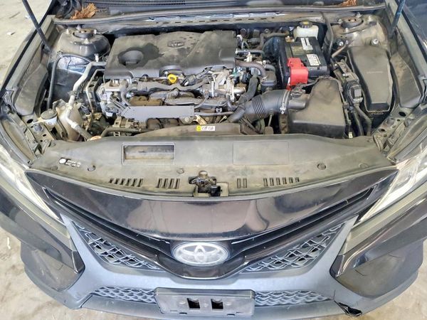 2018 TOYOTA CAMRY LE/SE/XLE/XSE