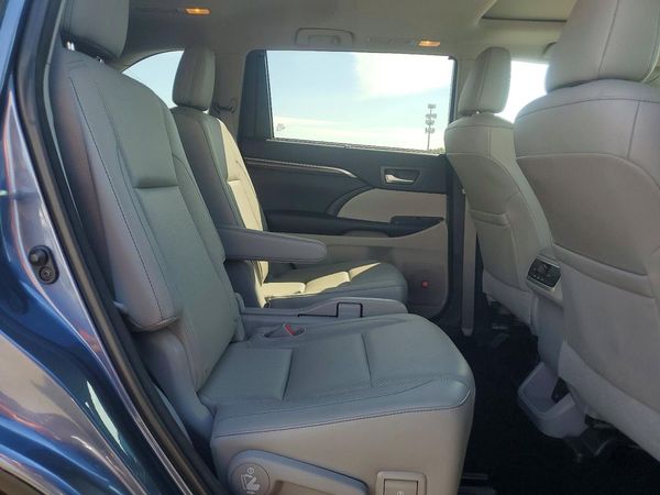 2015 TOYOTA HIGHLANDER Base/Hybrid