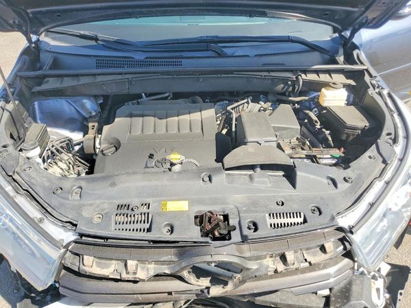 2015 TOYOTA HIGHLANDER Base/Hybrid