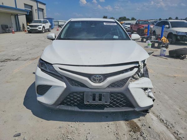 2020 TOYOTA CAMRY
