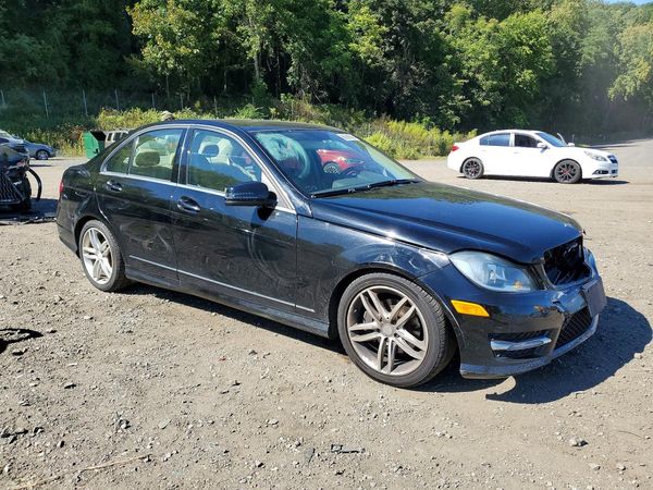 2012 MERCEDES-BENZ C C300 4-MATIC