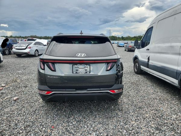 2022 HYUNDAI TUCSON