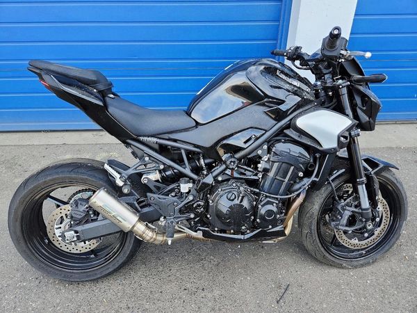 2025 KAWASAKI Z/ZR 1000