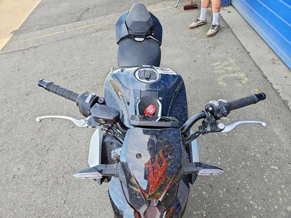 2025 KAWASAKI Z/ZR 1000