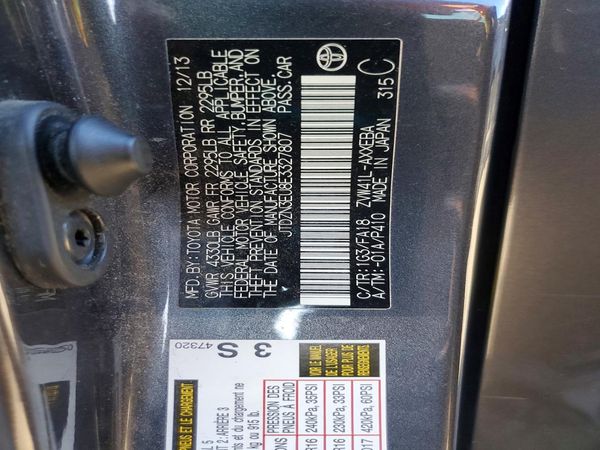 2014 TOYOTA PRIUS — VINS