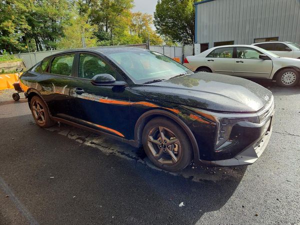 2026 KIA K4 LX, LXS