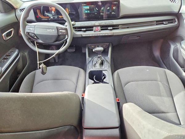 2026 KIA K4 LX, LXS