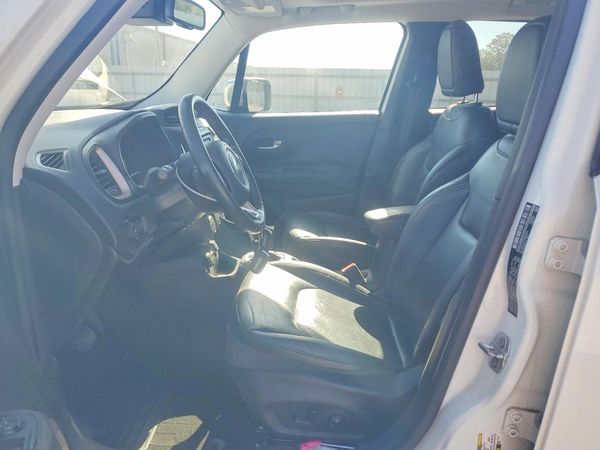 2016 JEEP RENEGADE Limited — DENT