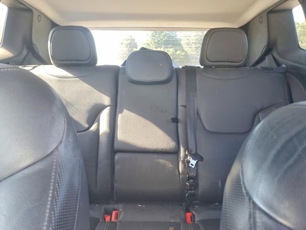 2016 JEEP RENEGADE Limited — SUVN