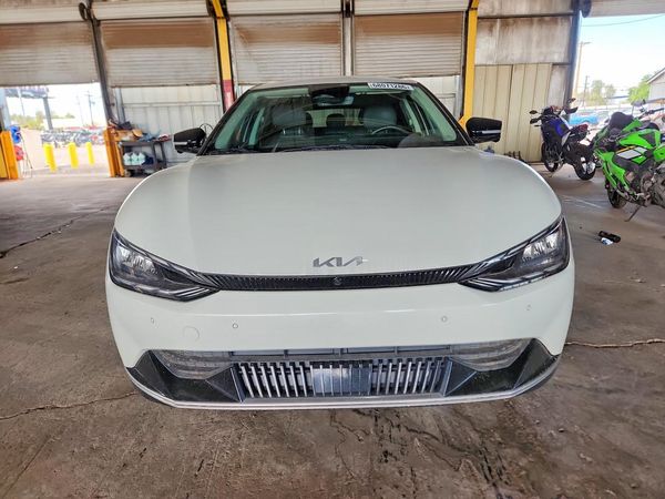 2024 KIA EV6 Light, Wind