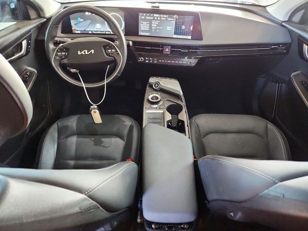 2024 KIA EV6 Light, Wind