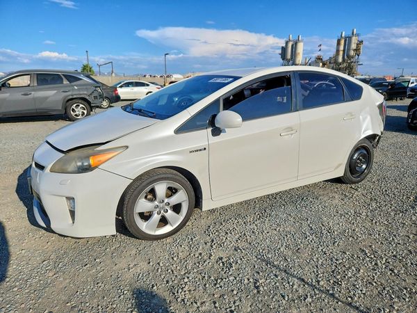 2012 TOYOTA PRIUS
