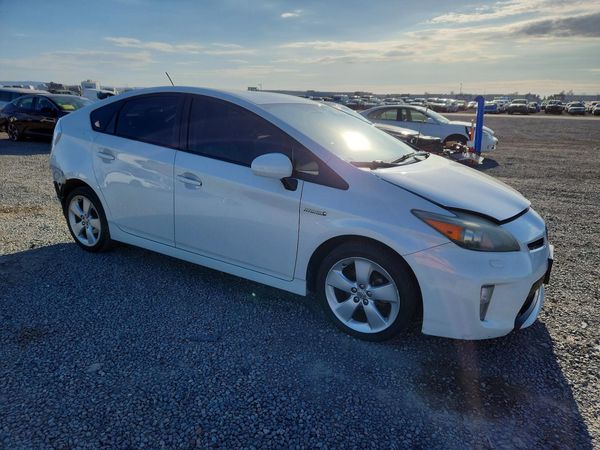 2012 TOYOTA PRIUS