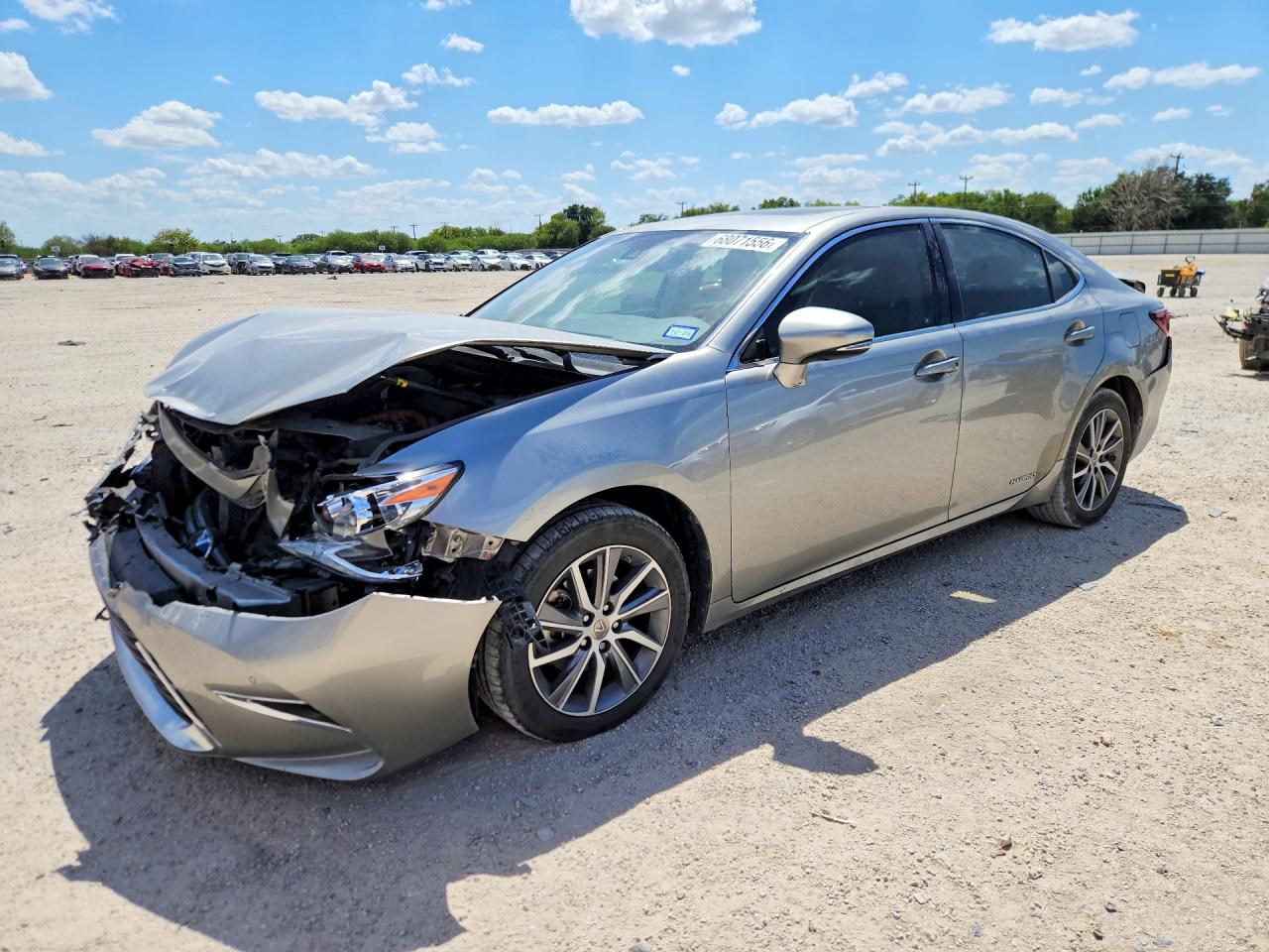 2017 LEXUS ES 300h