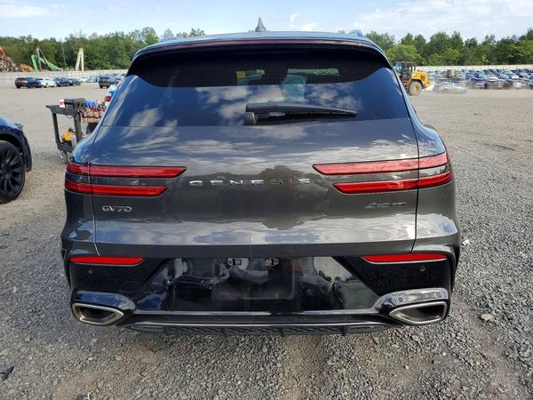 2026 GENESIS GV70