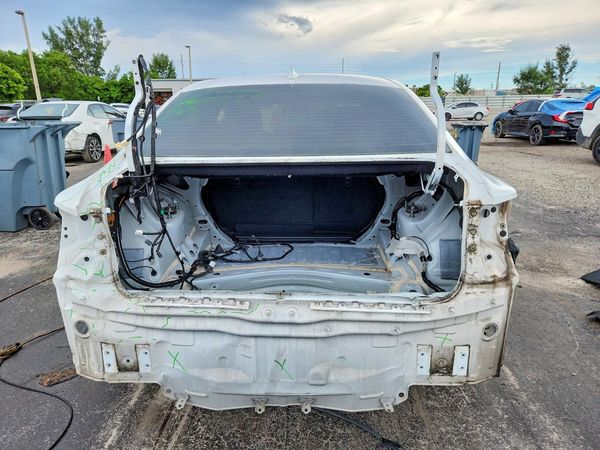 2015 LEXUS IS